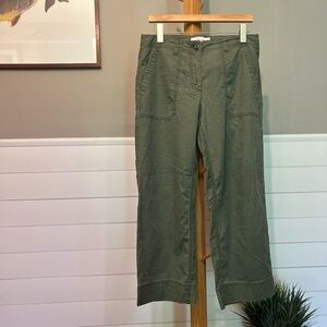 L.L.Bean Signature Wide Leg Crop Summer weight Pants in Olive Green